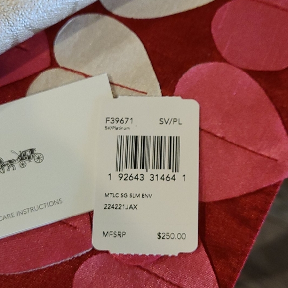 Coach Gold Wallet - Picture 6 of 6